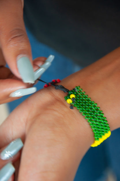 Ghanaian One-Size Bracelets